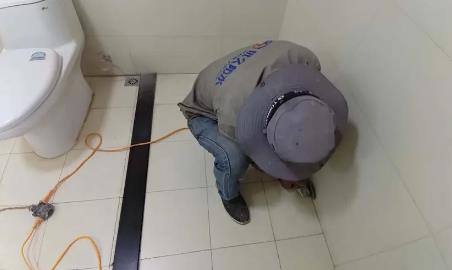 顺河卫生间补漏